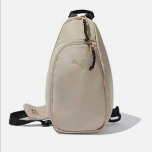 PUMA Myriad Sling Bag (NWAT) cream With Black Hardware